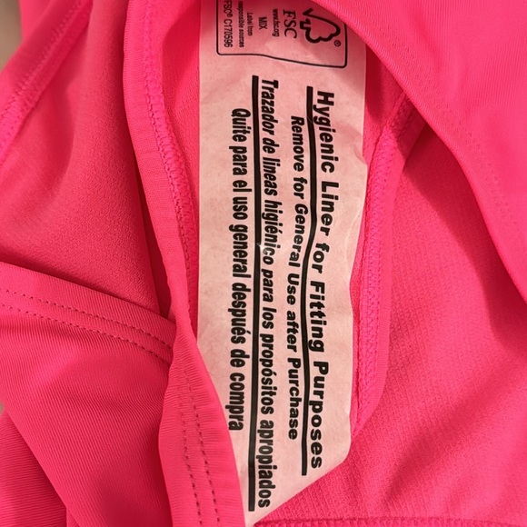 Keyhole Cutout One Piece Swimsuit - Picture 6 of 6